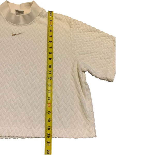 Nike Mock Neck Crop Top Womens‎ M Sail White Textured Chevron Knit Sporty Core - Image 5