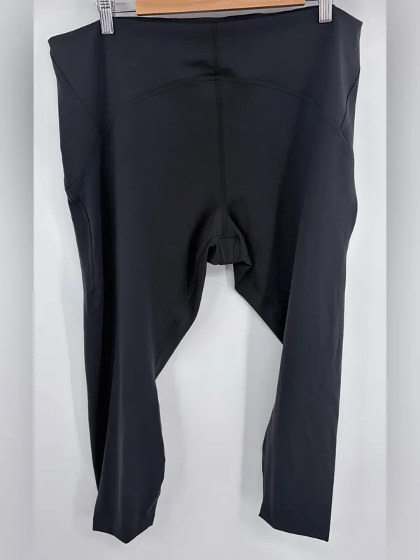 Lululemon instill high rise tight 25” black NWT womens 20 athletic training - Image 2