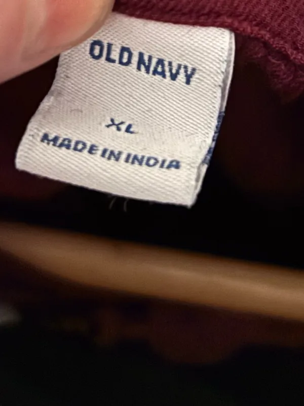 💥 Old Navy Burgundy Lace Accent Long-Sleeve Peasant Top - Image 4