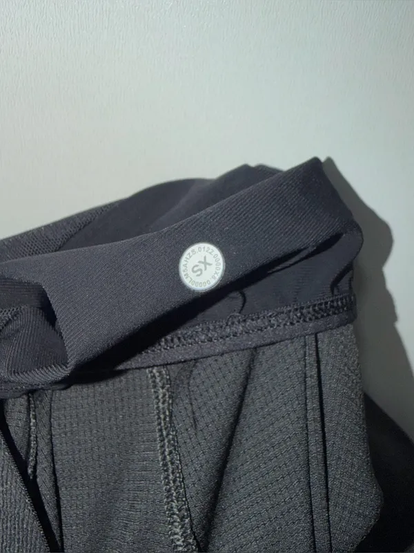 Lululemon Reflective Running Jogger - Image 4