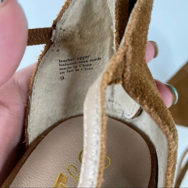 Seychelles Tan Suede Cone‎ Heels Size 9 - Image 8