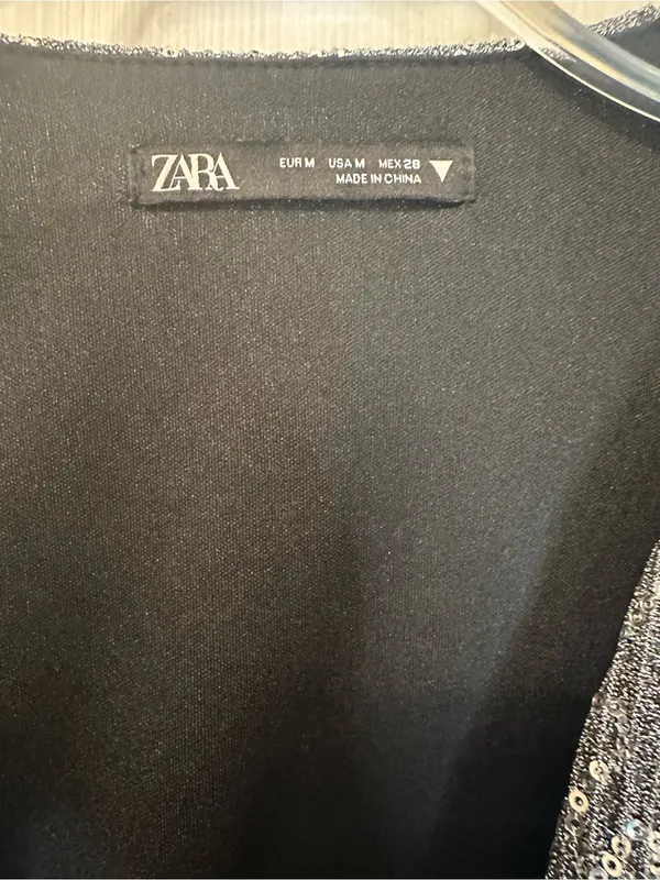Zara Metallic Silver Twist-Front Long-Sleeve Crop Top - Image 7