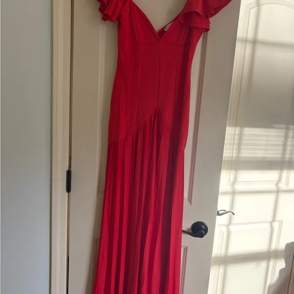 ASOS DESIGN ruffle sleeve seamed pleated maxi dress in red - Image 2