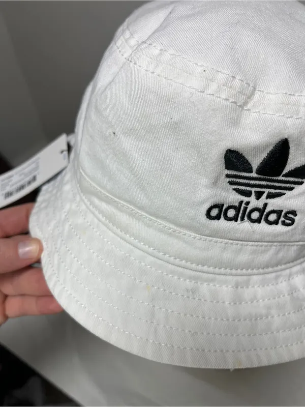 Adidas NWT White Bucket Hat Y2K Sporty Sun Protection Coaching Summer - Image 4