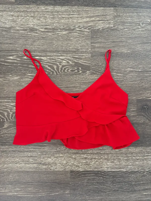 Lulus Red cropped cami tank - Image 2