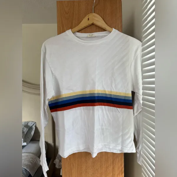 Brandy Melville John Galt Long Sleeve - Image 4