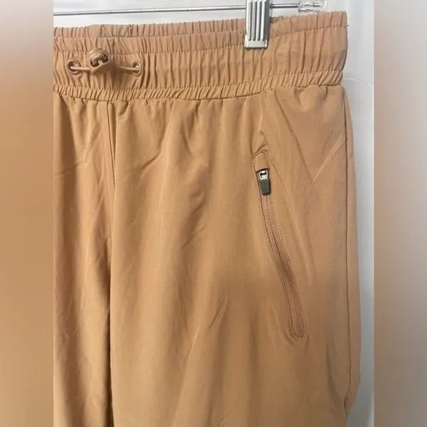 New Born outdoor size small woman's pants beige‎ with crouch ankle bottoms - Image 3