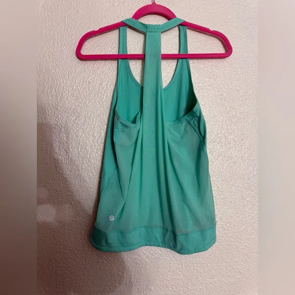 Lululemon Drop It Like It's Hot Tank Menthol color size 6 / small - Image 10
