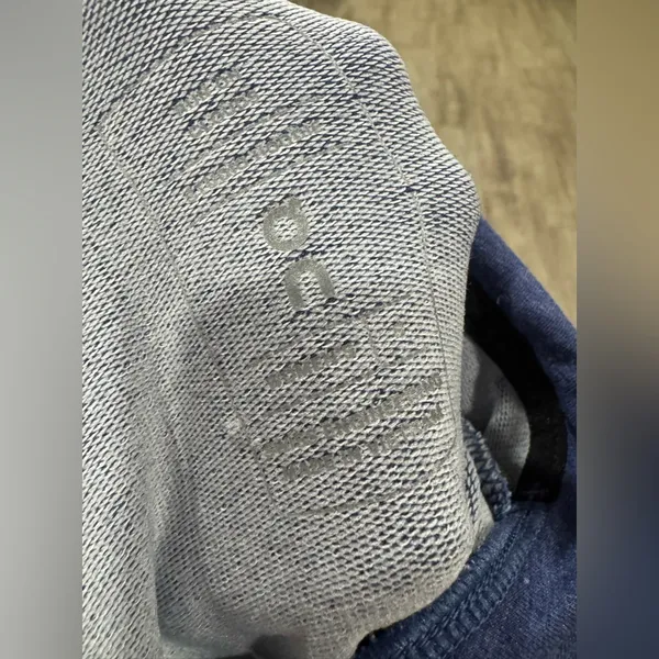 ON CLOUD Stylish Blue Hoodie for Women - Image 14