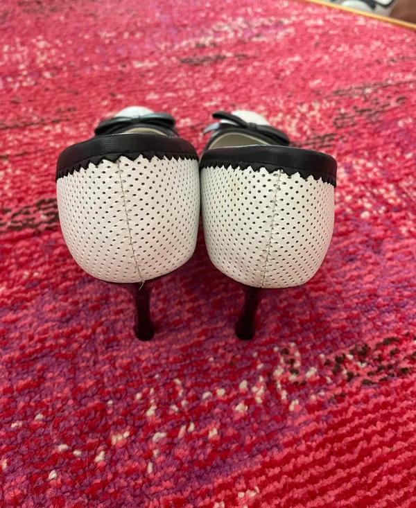 Fredrick’s Of Hollywood Heels - Image 3