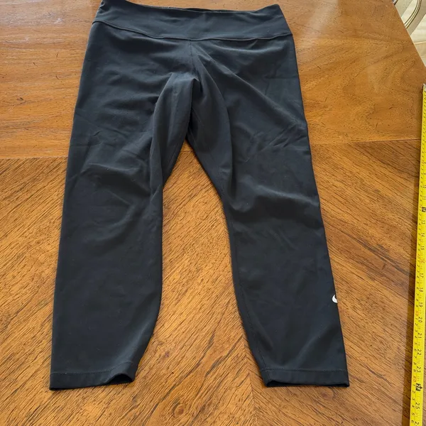 Women’s Nike Leggings - Image 5