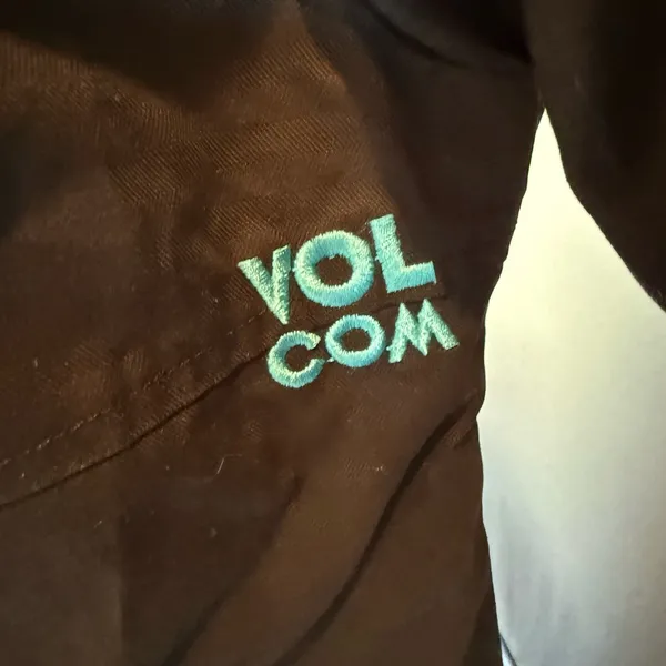 Volcom Women's Black Blazer with Floral Lining XL - Image 4