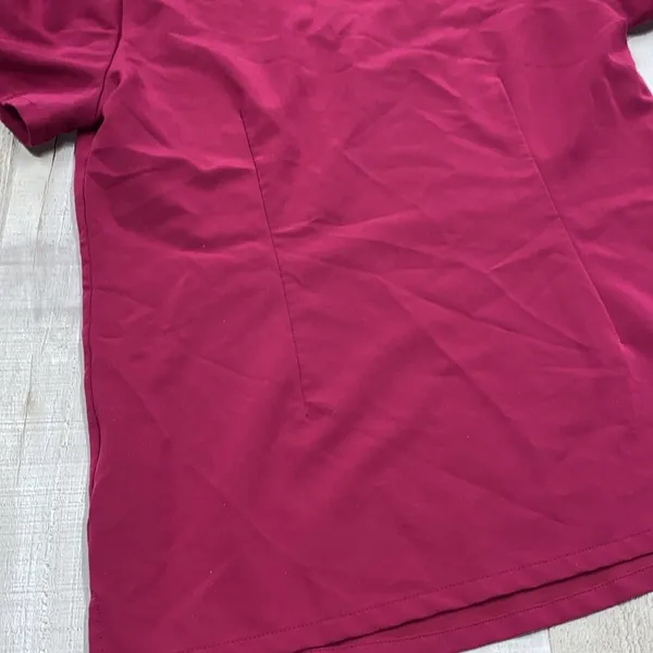 FIGS nurses scrub top size small - Image 6