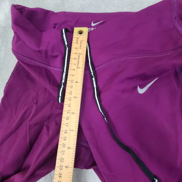 Women Nike Dri-Fit Wine Leggings Waist Back Hip and upper Waist‎ Pockets Size XS - Image 4