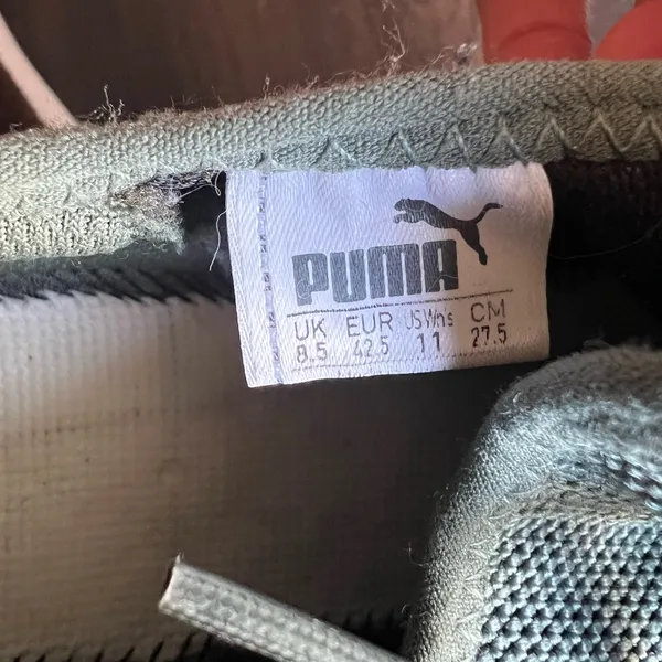 Puma women’s Olive Green Mesh Sneakers size 11 - Image 7