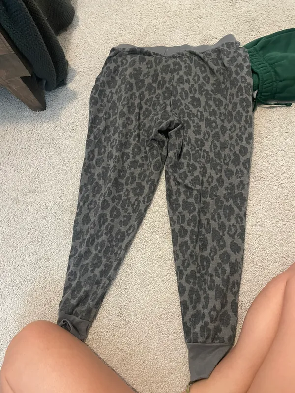 grey cheetah print sweatpants Black Size M - Image 3