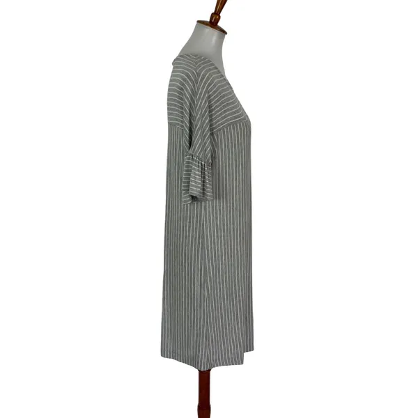 Anthropologie COA Small Gray Striped Short Sleeve Midi Dress - Image 4