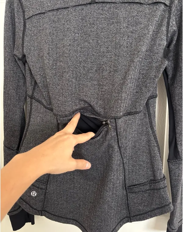 Lululemon Base Runner 1/2 Zip Pullover Jacket (6) - Image 12