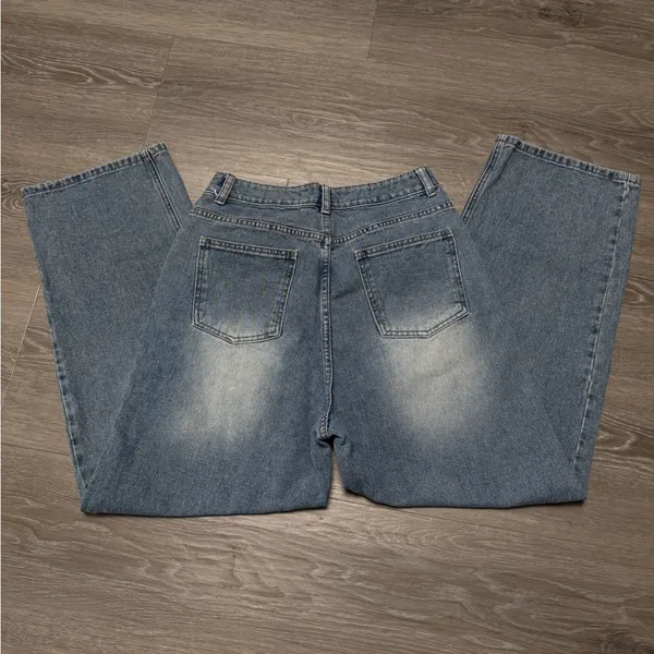 vintage baggy mom/boyfriend style blue jeans - Image 3
