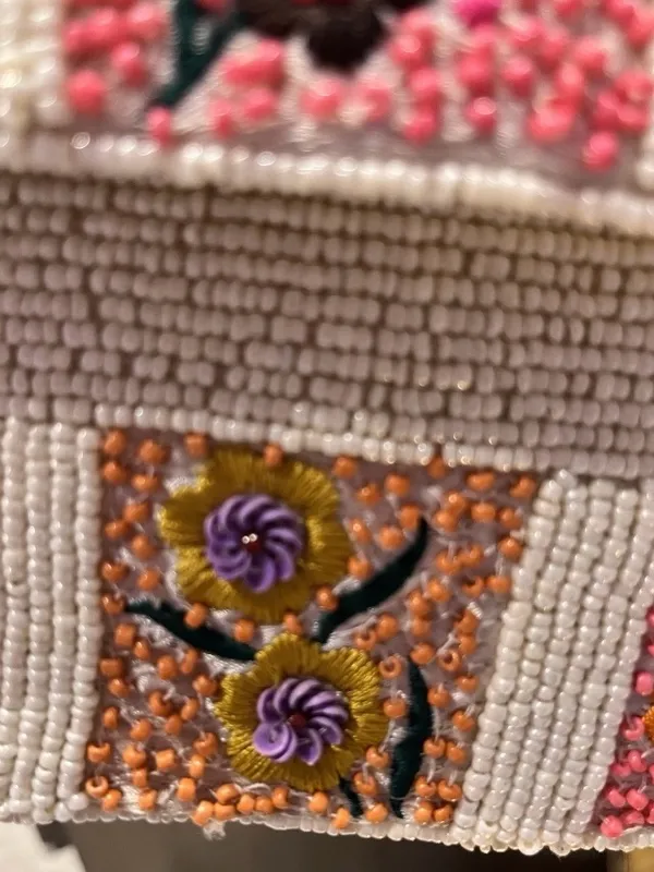 Boho Embroidered Floral Cream Shoulder Bag Patchwork Hand Sewn Beaded Purse NWT - Image 10