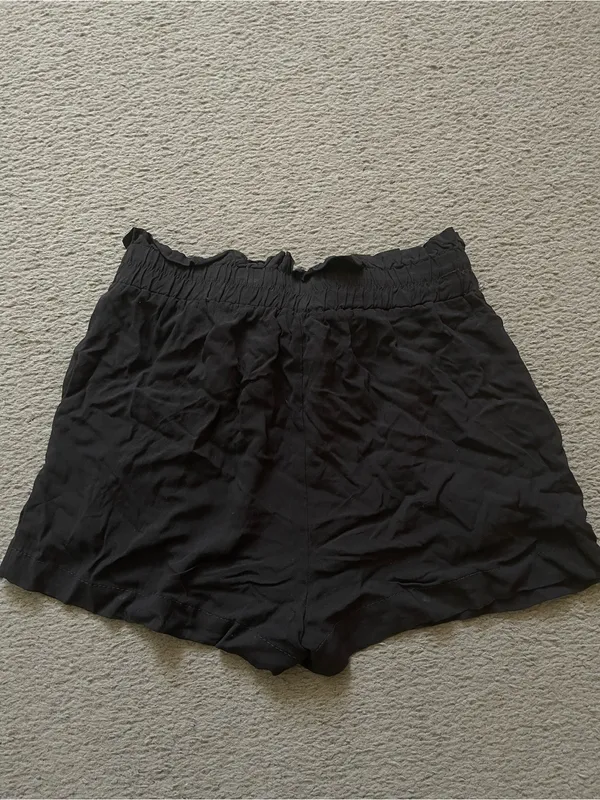 chic Black High-Waist Paperbag Tie Shorts - Image 2