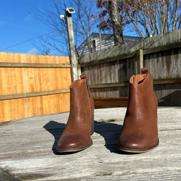 BP. Lance Leather Block Heel Bootie -‎ Size 8 - Image 3