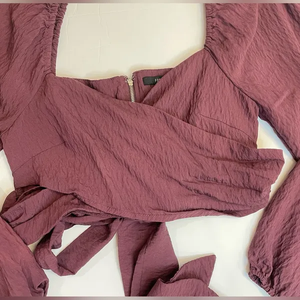 Forever 21 Women’s Wrap Around Surplice Deep Burgundy‎ Crop Top Size S - Image 4