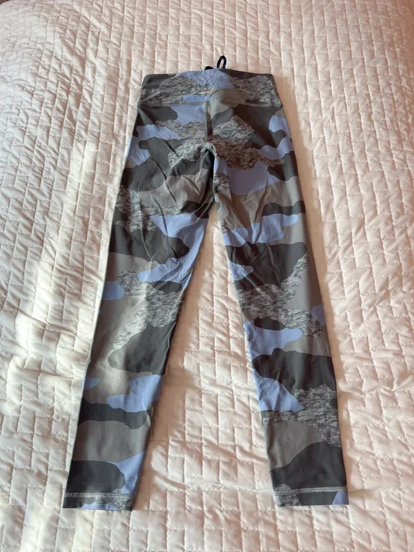 Offline By Warmup Purple Camo Drawcord Legging Size XS - Image 3