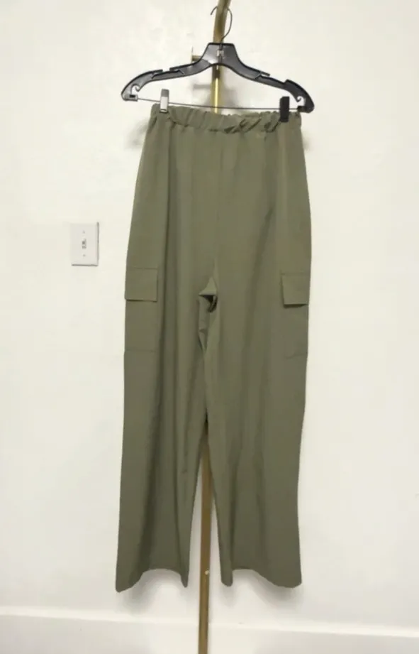 Derek Heart Olive Green High-Waisted Wide-Leg Cargo Pants - Size M 🌿✨ - Image 9