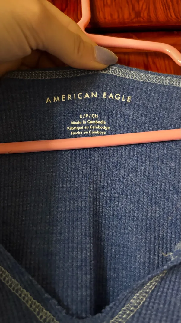 American Eagle Crop Top Blue - Image 4