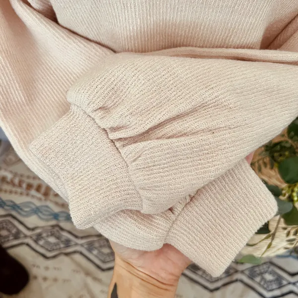 Boutique Beige Knit Pullover - Image 9