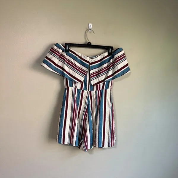 Entro small off the‎ shoulder romper - Image 6