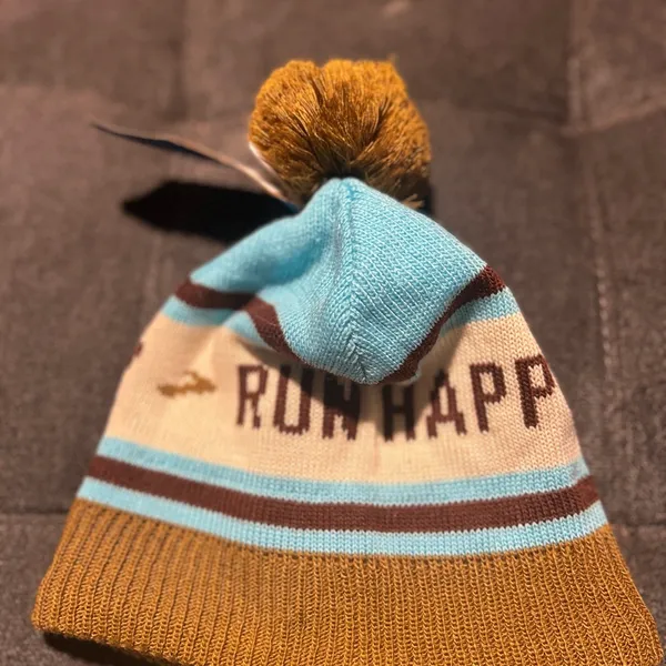 NWT Brooks Heritage Pom Beanie Run Happy Vivid Teal Unisex OSFA - Image 2