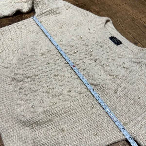 Abercrombie & fitch wool alpaca blend pearl embellished sweater - Image 4