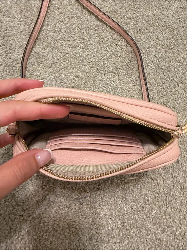 Michael Kors Blush Pink Pebbled Leather Crossbody with Gold Chain - Image 2