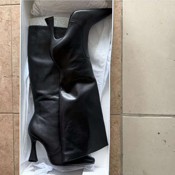 x REVOLVE Chantall Boot in Black House of Harlow 1960 - Image 5