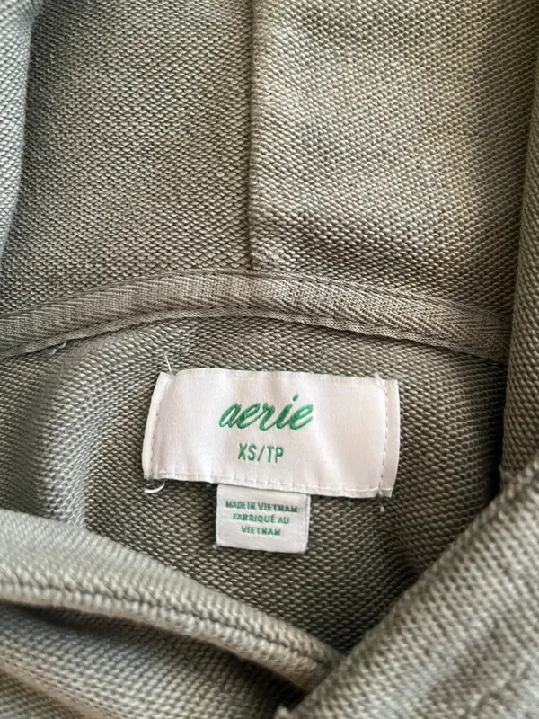 Aerie sage green cropped hoodie - Image 3