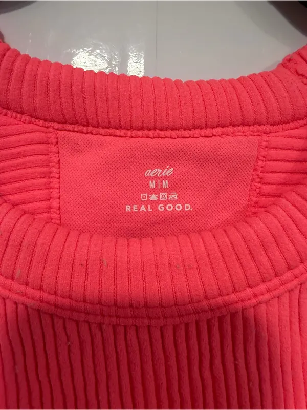 Ribbed Aerie High-Neck Crop Tank Top - Neon Pink - Image 2