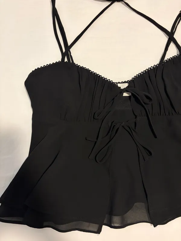 Victoria + Sophia black strappy tie-front tank - Image 2