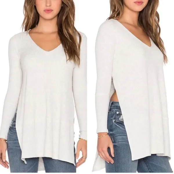 We the Free Split Side Tuesday Tunic V-Neck Knit Top Size Large Light Grey - Image 2