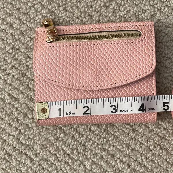 Compact Pink Textured Faux Snake Skin Women's Wallet Gold Zipper - Image 8