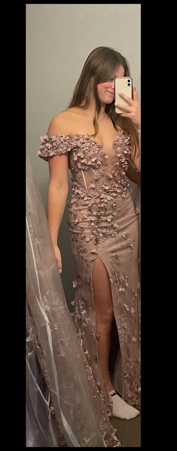 Mauve Prom Dress - Image 3
