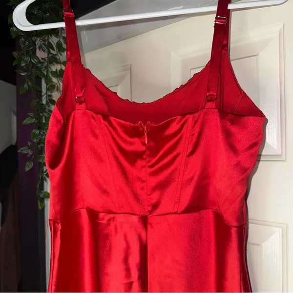 Sky to Moon - NWOT Red Satin Chemise Dress - Size Large - Image 15