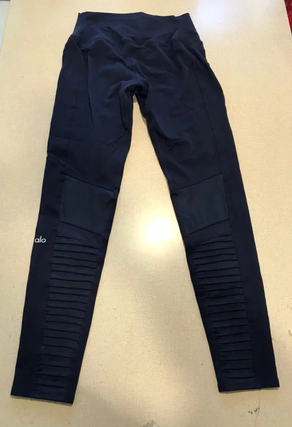 High Waisted Leggings - Image 6