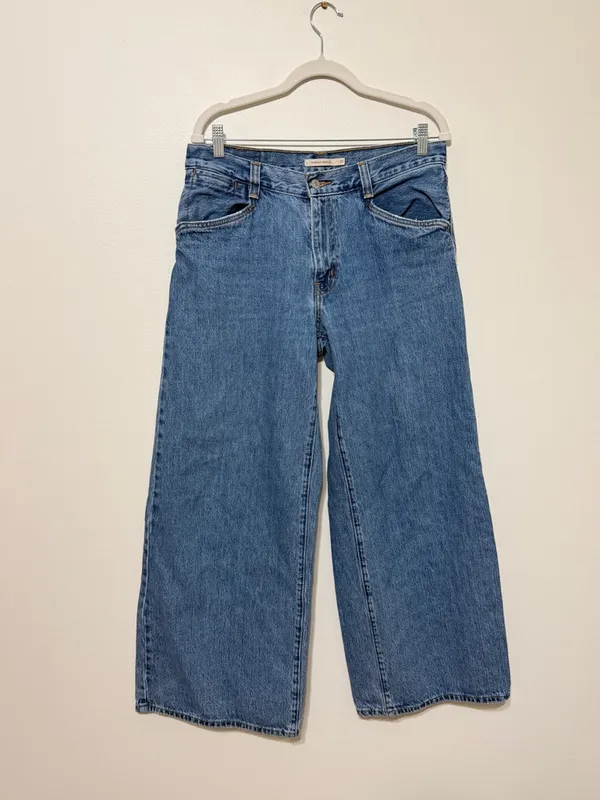 Levi’s Baggy Dad Wide Leg Jeans Size 30 - Image 2