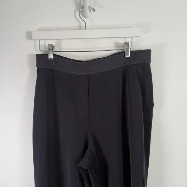Lululemon Softstreme Relaxed High Rise Pant Black Commuter‎ Travel Womens 10 - Image 5