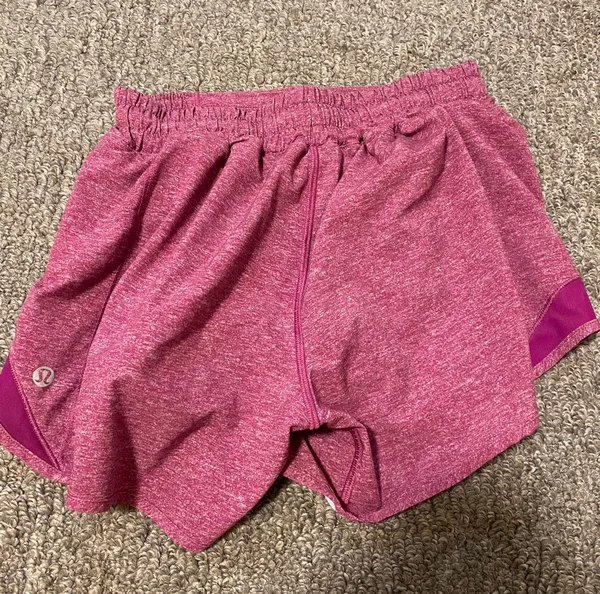 Lululemon Hotty Hot Shorts - Image 3