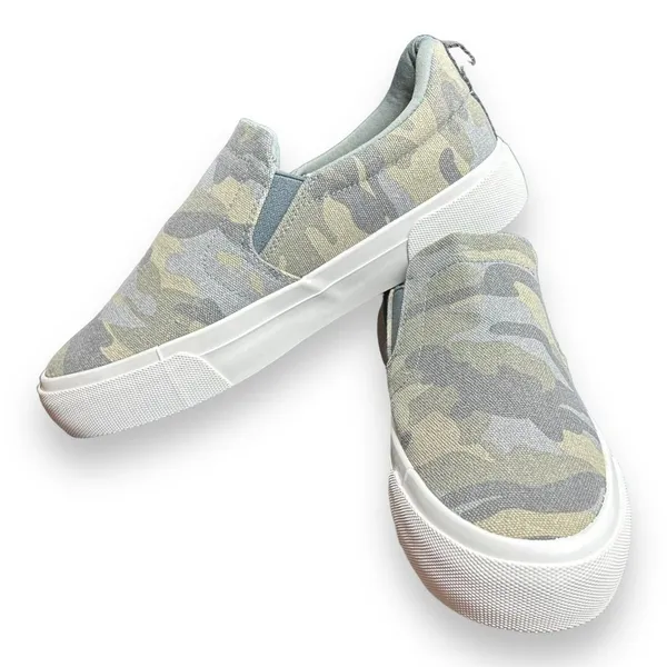 Jenn Ardor Camo Sneakers Women Size 7.5 Fashion Slip On Casual Memory‎ Foam New - Image 5
