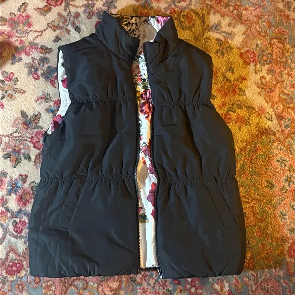 Reversible puffer vest Pink Size M - Image 3