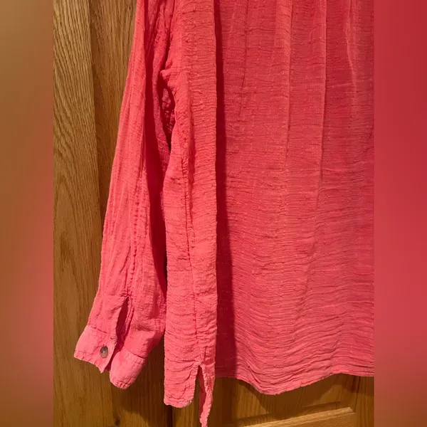 Anthropologie Pilcro Mila Draped Button Down‎ Top Shirt in Coral Size Medium - Image 12